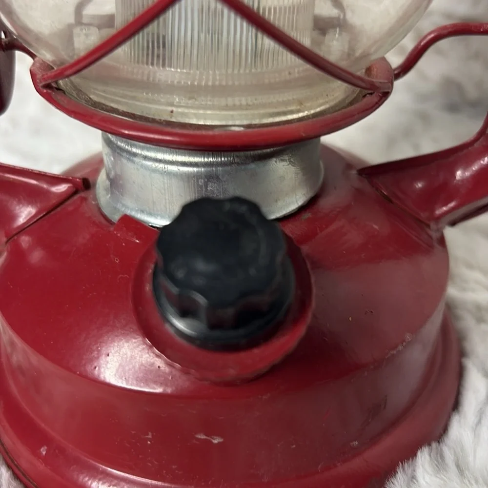Red Lantern and Gold Decorative Glass Vase Set